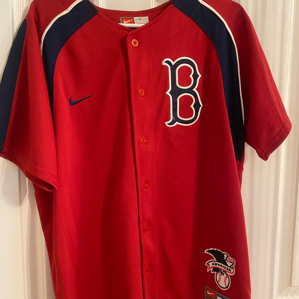 Boston Red Sox Button Down Jersey size Medium